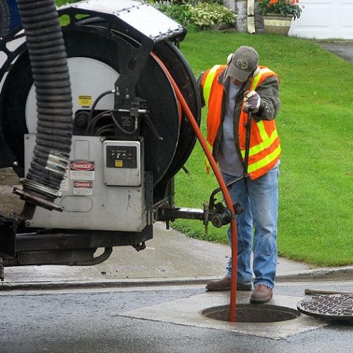 Sewer cleaning equipment